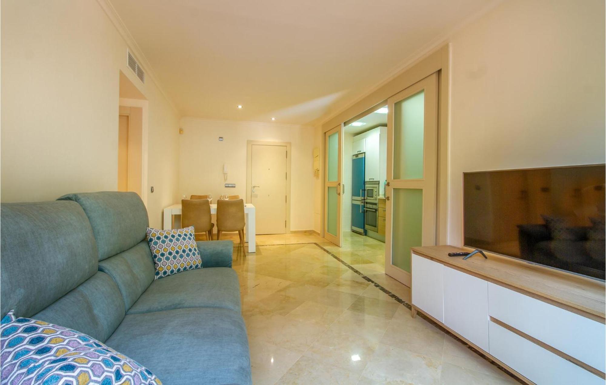 Lovely Apartment In Los Alcazares With Kitchen Exterior foto
